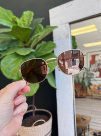 Thin Metallic Frame Fashion Sunglasses