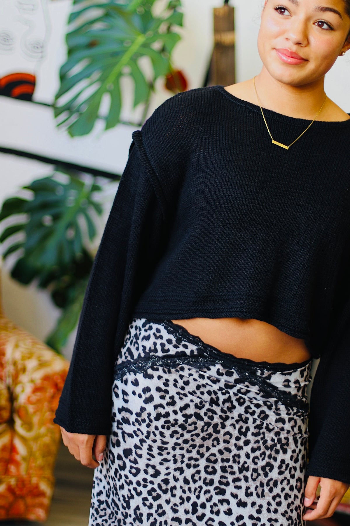 Cropped Knit Sweater in Black