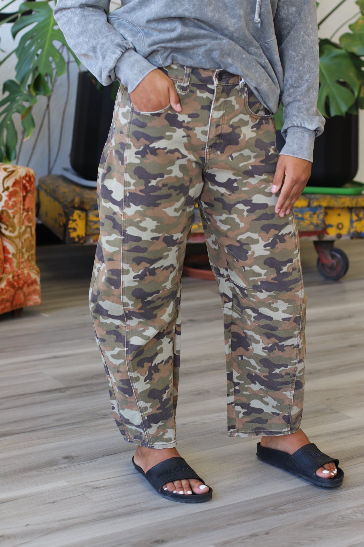 Eliza Camo Barrel Jeans