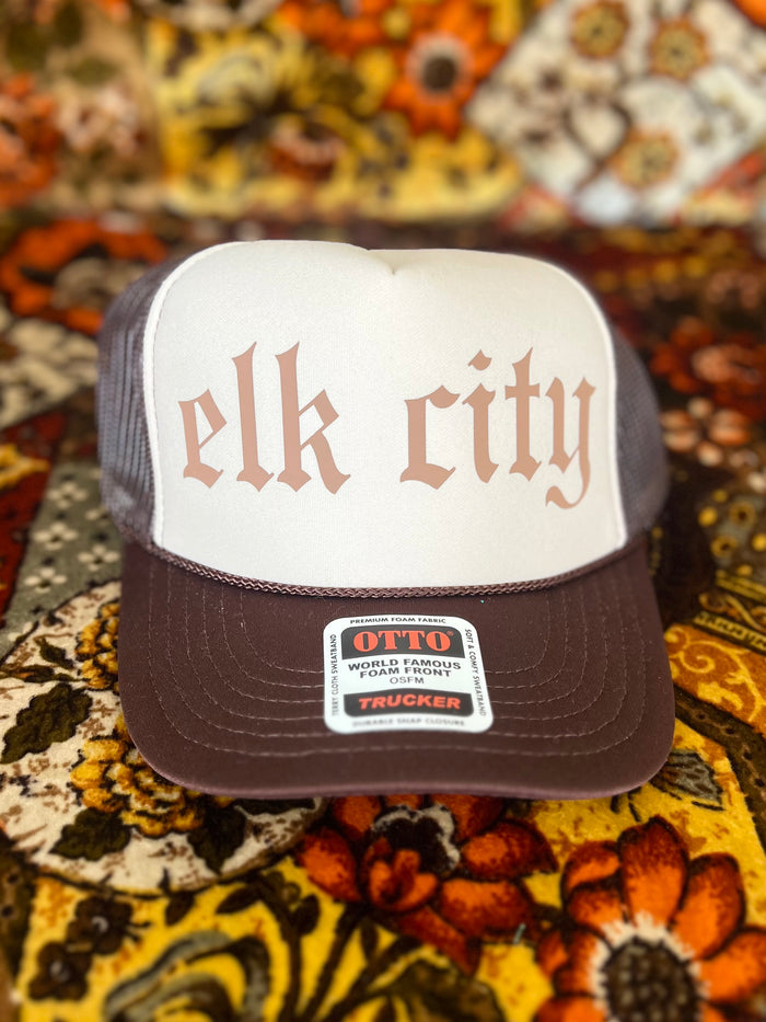 580 Trucker Hat + Tan Elk City