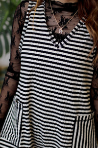 580 B&W Striped Casual Romper