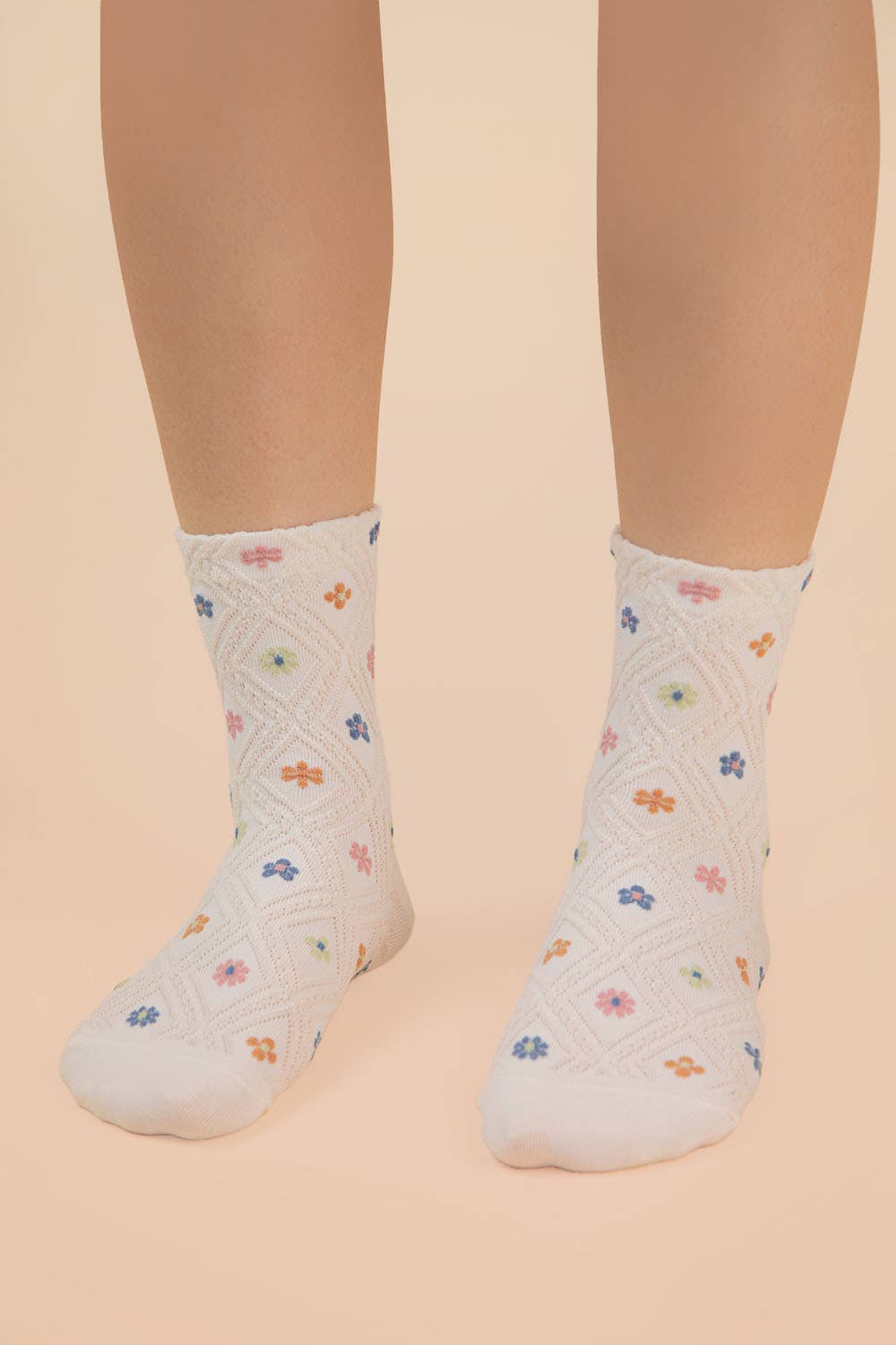 Floral Printed Textures Crew Socks: BLUSH