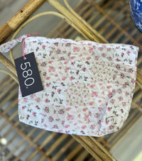 "Garden of Roses" Quilted Cosmetic Bag