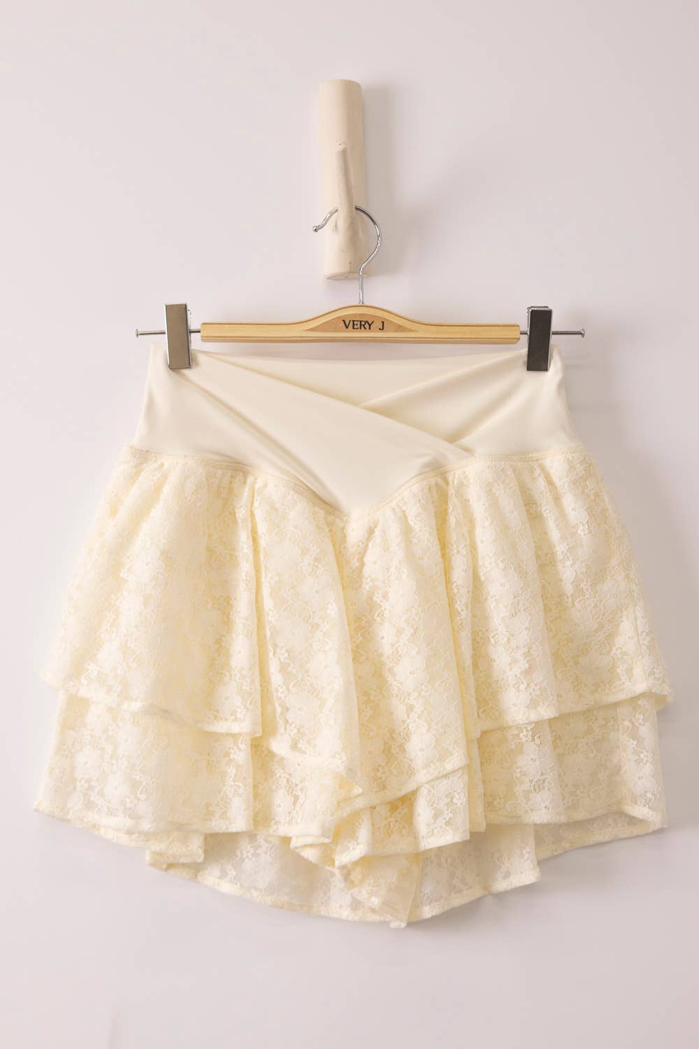 Darcy Lace Spandex Shorts + Cream