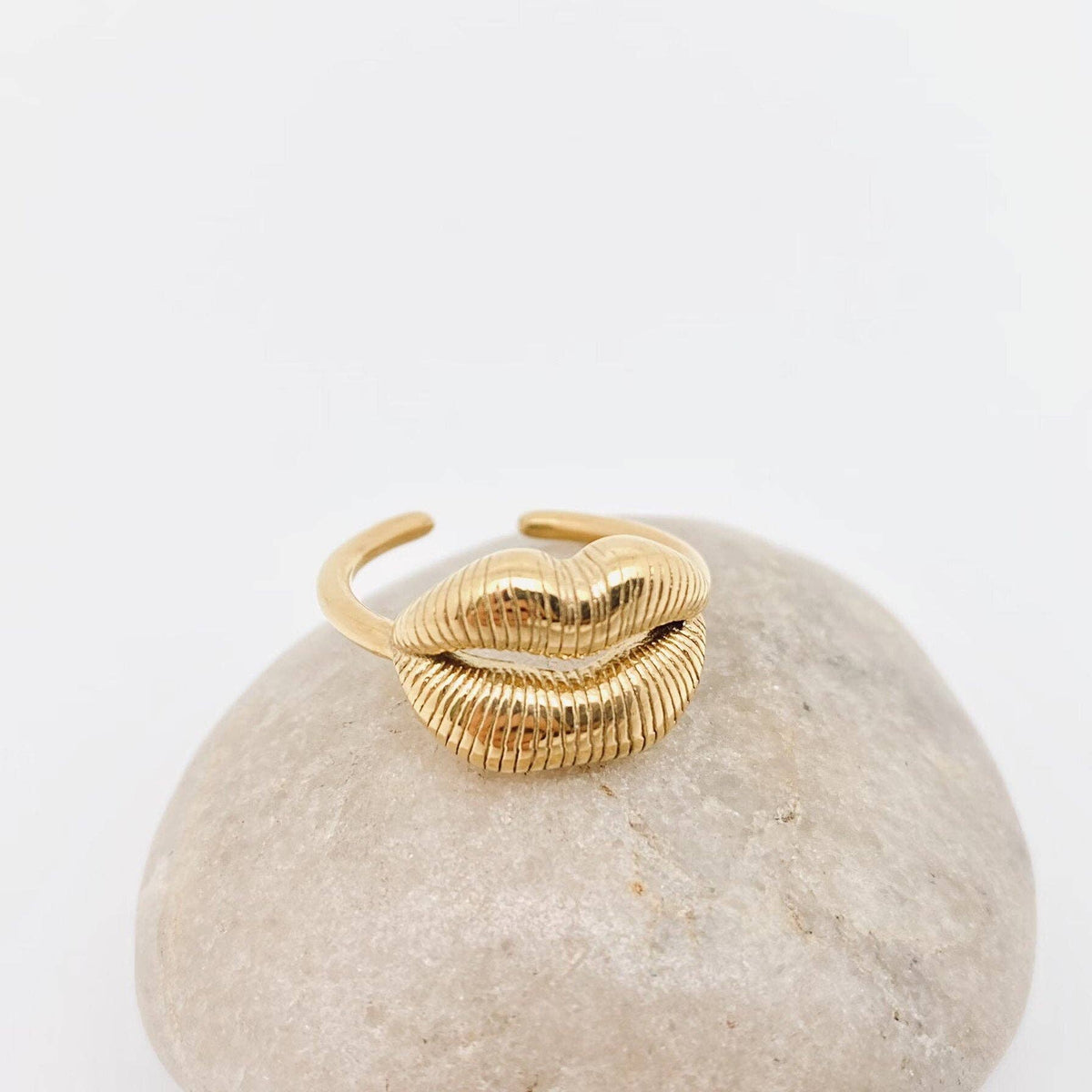 18K Gold Plated Adjustable Lips Ring