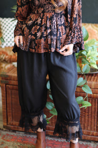 Autumn Groove Lace Hem Black Bloomer Pants