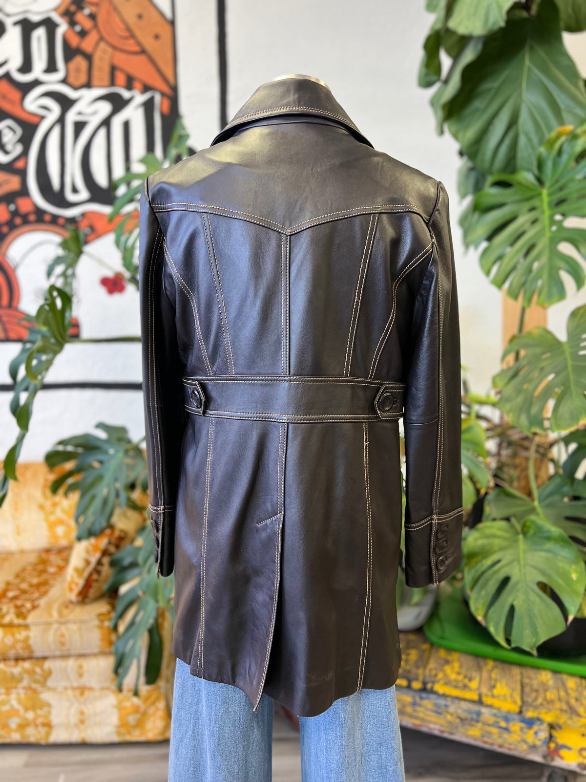 Vault Vintage | Ana Pleather Trench Large