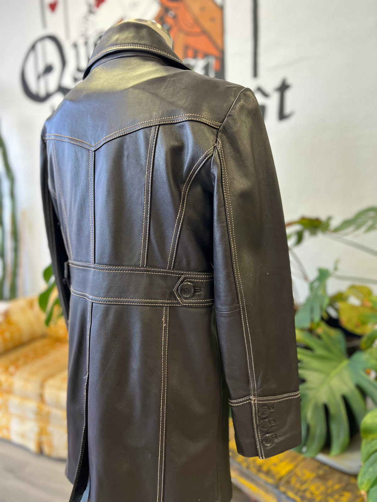 Vault Vintage | Ana Pleather Trench Large