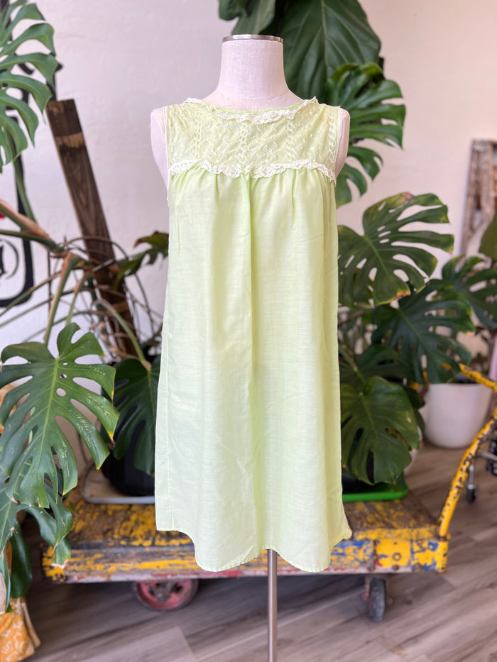 Vault Vintage | Granny Night Gown Medium