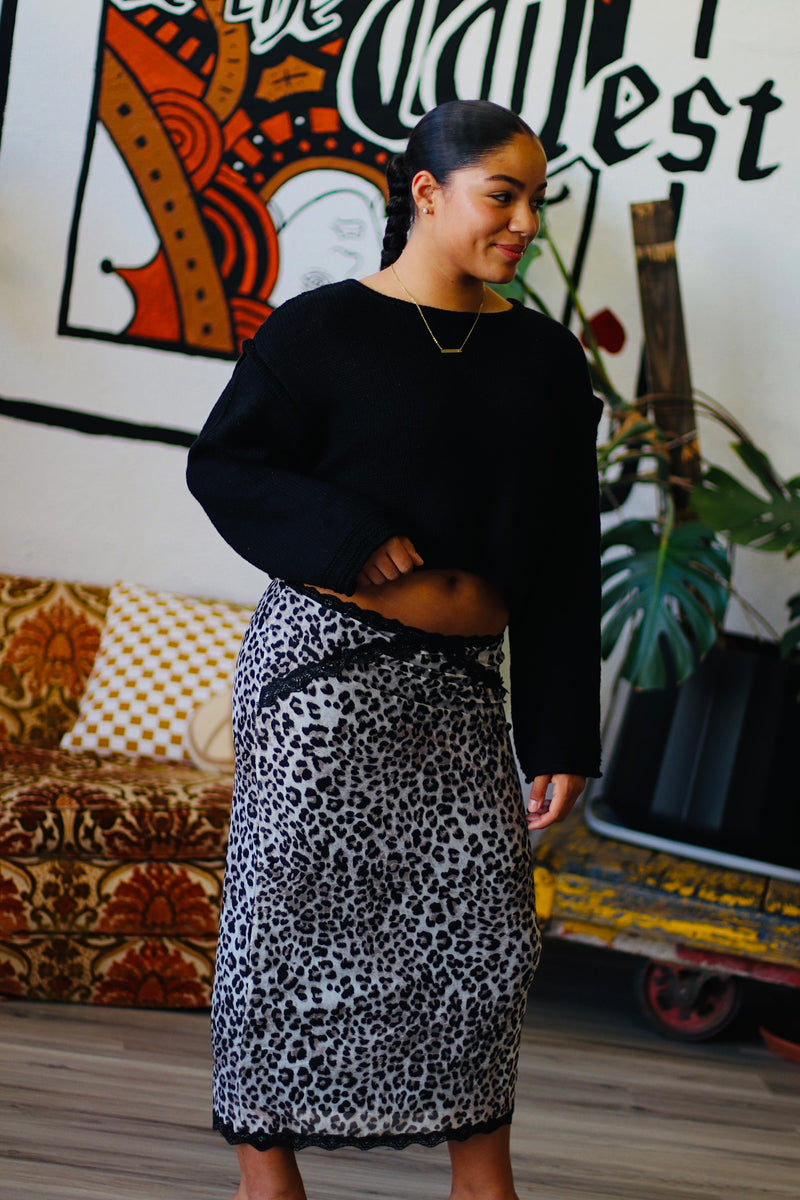 Cropped Knit Sweater in Black