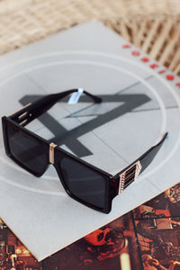 Oversized Square Sunnies