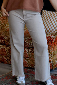 Acid Wash Frayed Hem Jeans in Mocha