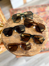 Retro Square Fashion Style Aviator Sunglasses
