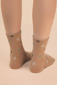 Floral Printed Textures Crew Socks: BLUSH