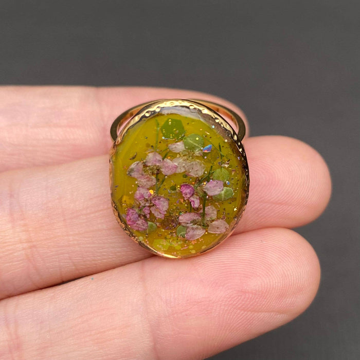 Yellow Flowers Oval 18K Adjustable Ring